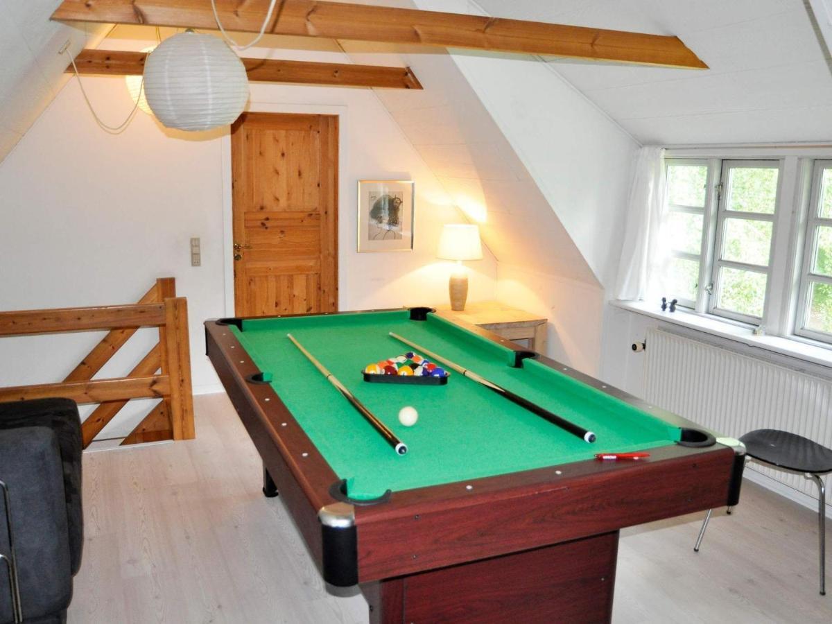 15 Person Holiday Home In Hundslund Esterno foto
